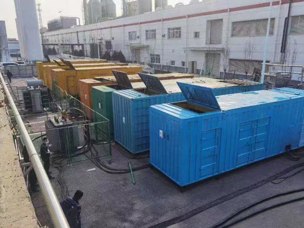 阿巴嘎380V和690V电压的电缆线相同吗?