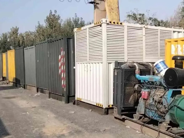 阿巴嘎200KW柴油发电机机组每小时油耗是多少？